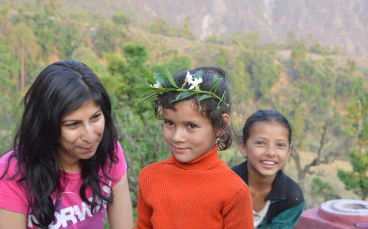 Girls in himalayan village with Chandni from Transforming Travels