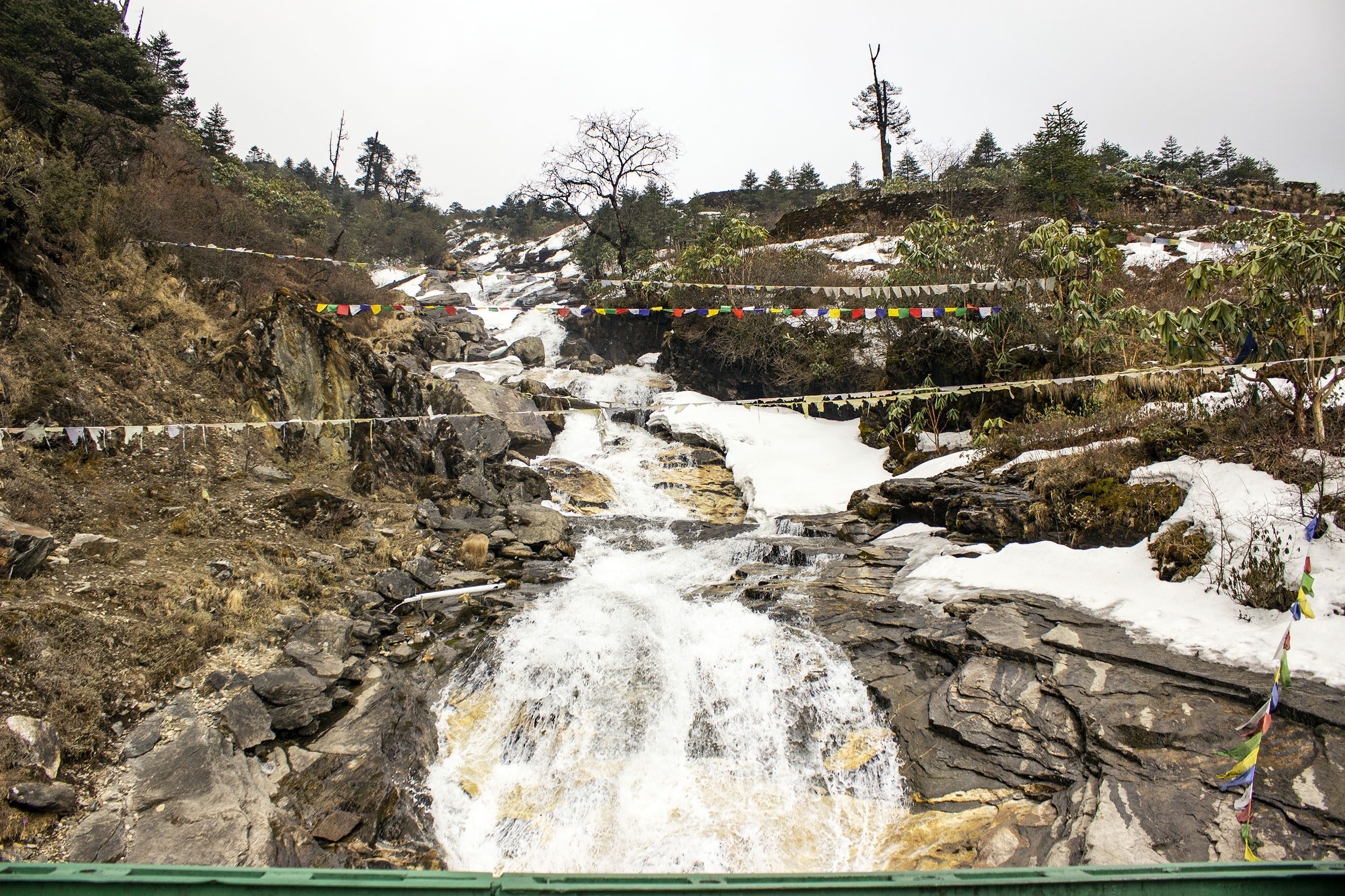 Khanda Waterfall Sikkim