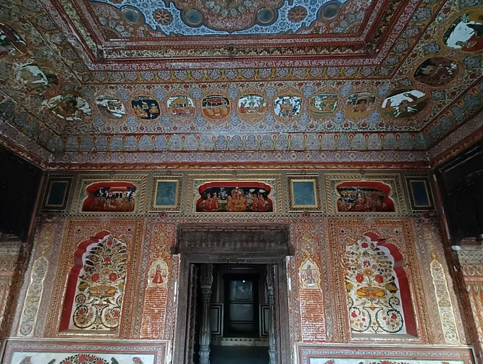 Sone Chandi ki Dukaan Mahansar