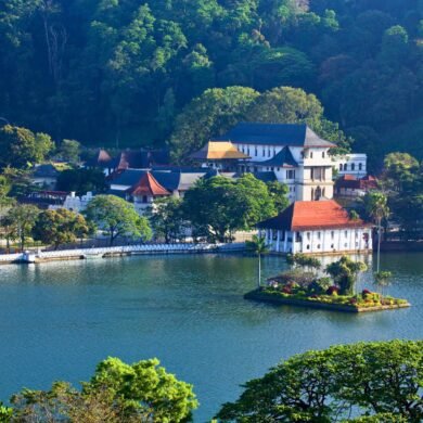 Kandy Lake