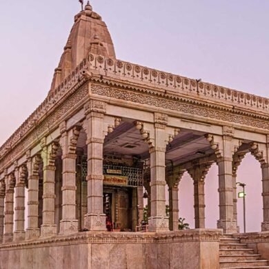 Takhteshwar Temple