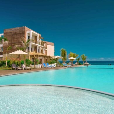 Infinity Pool Anelia